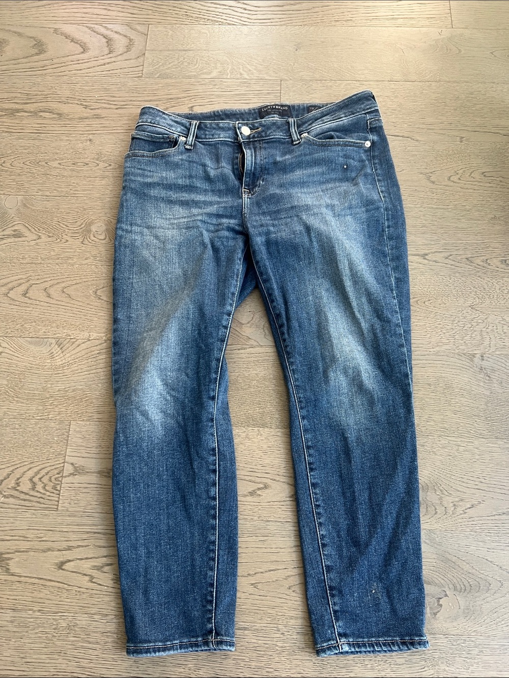 Lucky Brand Low Rise Crop Lolita  Blue Jeans 12/31